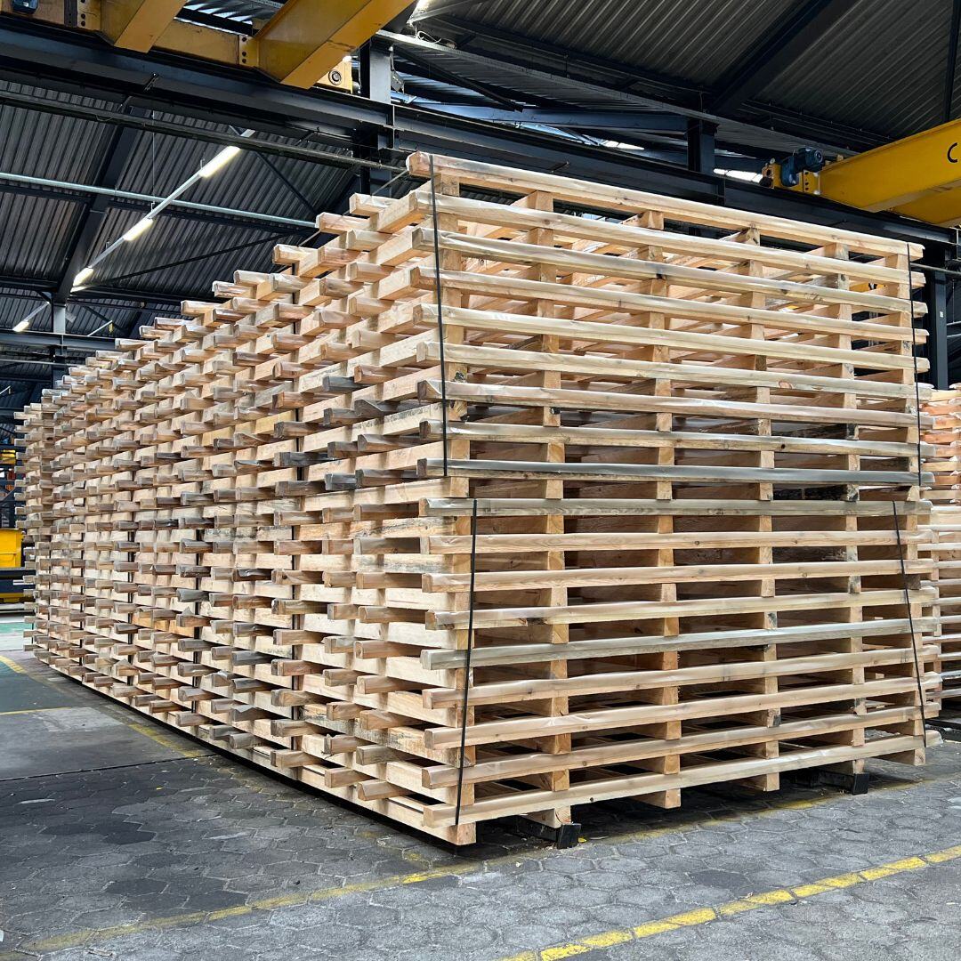 Pallets MCB